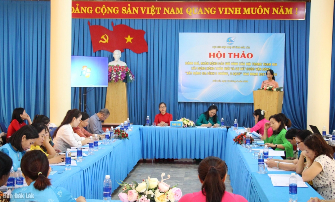 Các đại biểu tham dự Hội thảo.