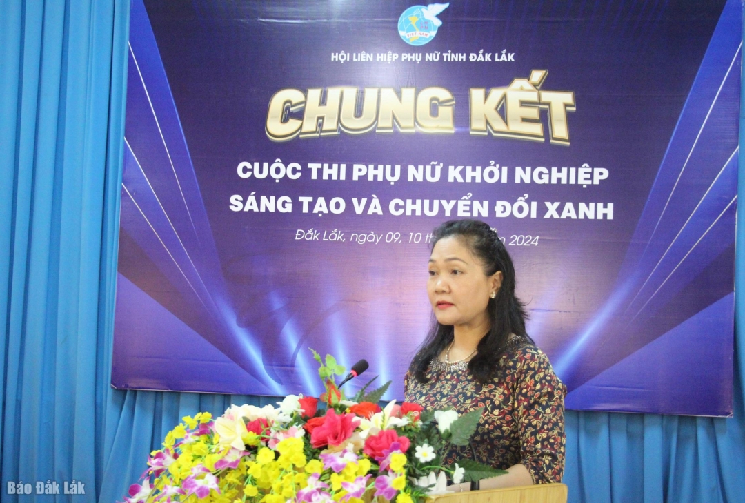 Chủ tịch Hội LHPN tỉnh Tô Thị Tâm phát biểu tại Cuộc thi.