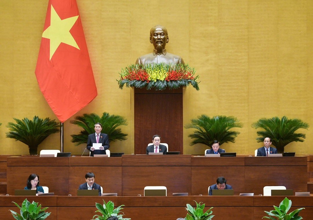 Phó Chủ tịch Quốc hội Nguyễn Đức Hải điều hành phiên họp. Ảnh: quochoi.vn
