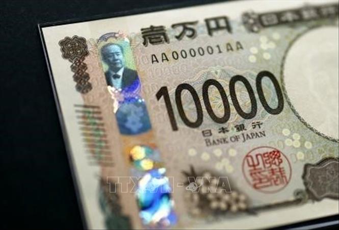Đồng tiền mệnh giá 10.000 yên mới của Nhật Bản. Ảnh: Kyodo/TTXVN