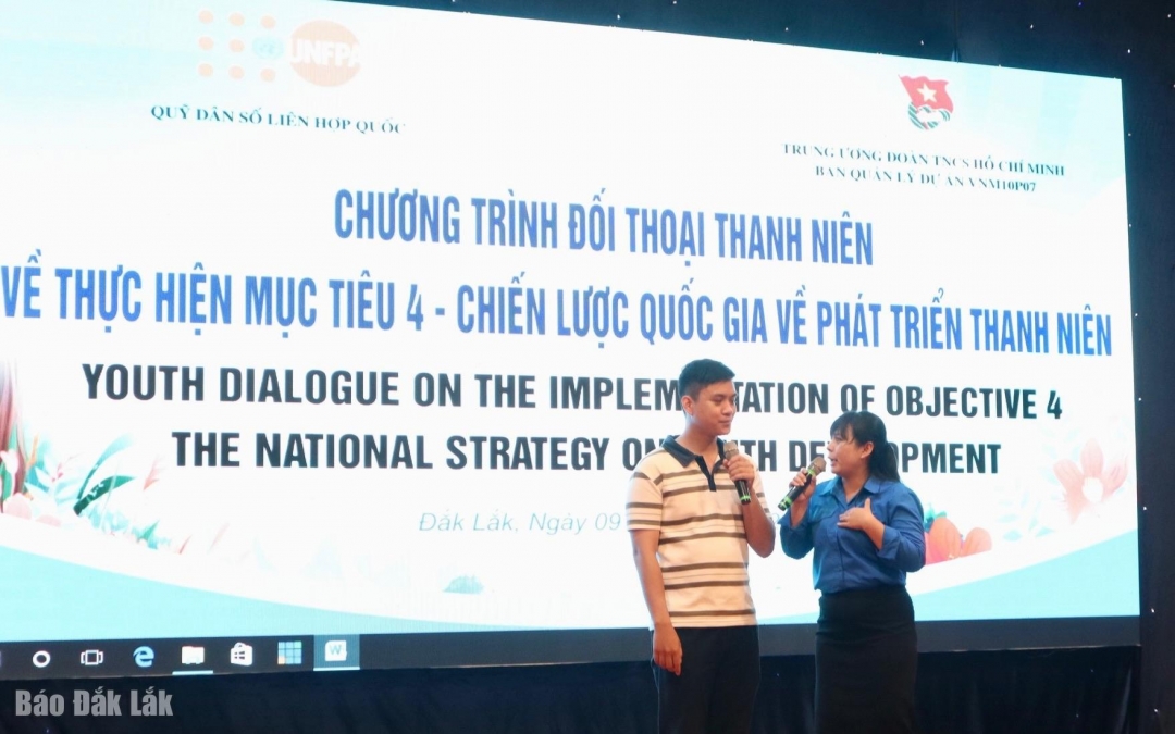 Đoàn viên thanh niên