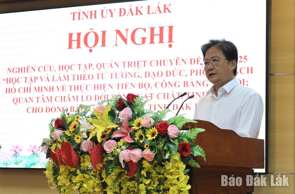 Đồng chí Nguyễn Hoài Dương, Ủy viên Ban Thường vụ, Trưởng Ban Tuyên giáo và Dân vận Tỉnh ủy quán triệt nội dung Chuyên đề năm 2025 