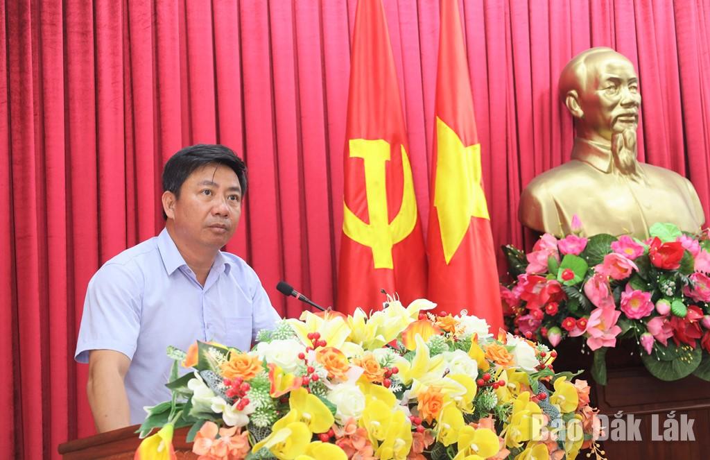 Ủy viên Ban Thường vụ Tỉnh ủy, Trưởng Ban Tổ chức Tỉnh ủy Nguyễn Thượng Hải công bố Quyết định số 2113-QĐNS/TW.