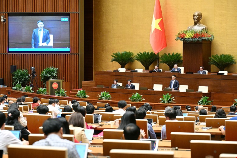 Quang cảnh phiên làm việc. Ảnh: quochoi.vn