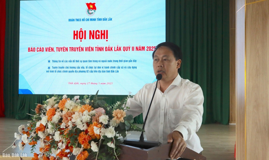 đồng chí Nguyễn Đình Nam - Trưởng phòng Tuyên truyền, Báo chí -Xuất bản, Ban Tuyên giáo và Dân vận Tỉnh ủy 