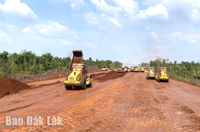 Thi công Dự án đường tránh phía Đông TP. Buôn Ma Thuột.