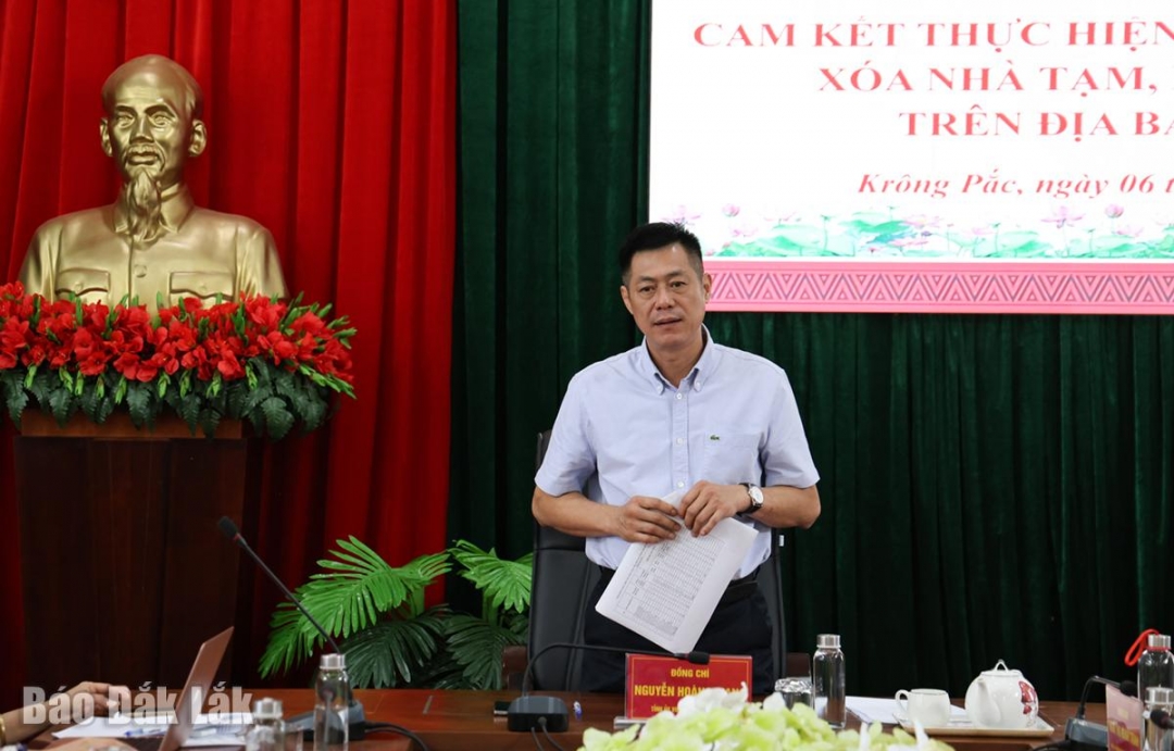 Bí thư Huyện ủy Krông Pắc Nguyễn Hoàng Giang chủ trì hội nghị.