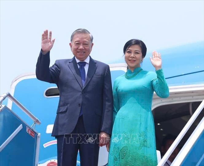 Tổng Bí thư Tô Lâm và Phu nhân rời Hà Nội, lên đường thăm cấp Nhà nước Kazakhstan, Azerbaijan, Belarus và thăm chính thức Liên bang Nga. Ảnh: Thống Nhất/TTXVN