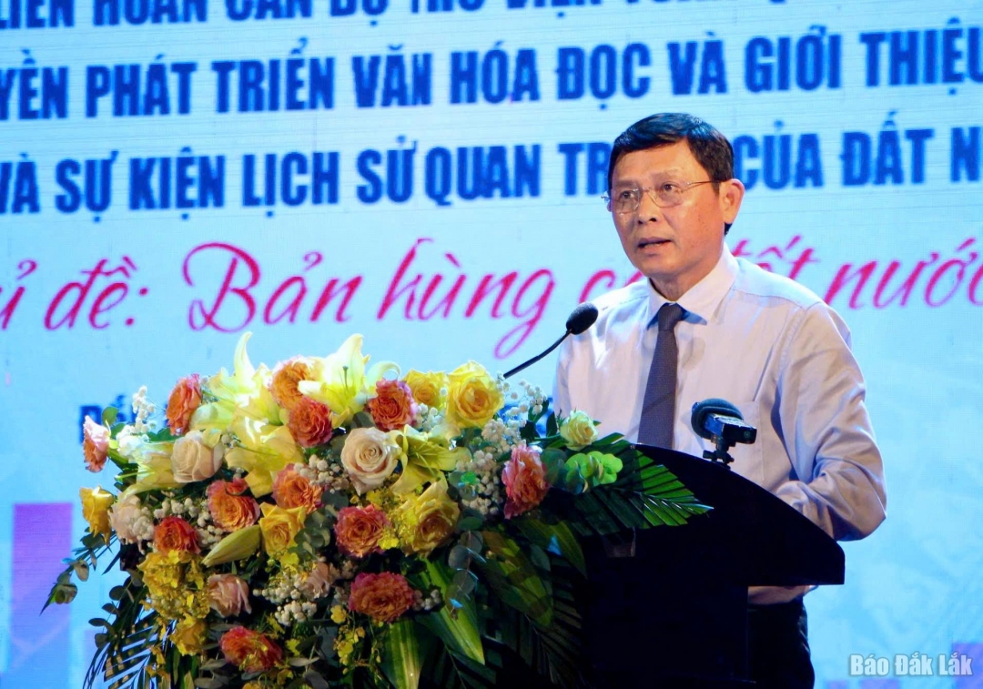 phát biểu chào mừng tại buổi lễ.