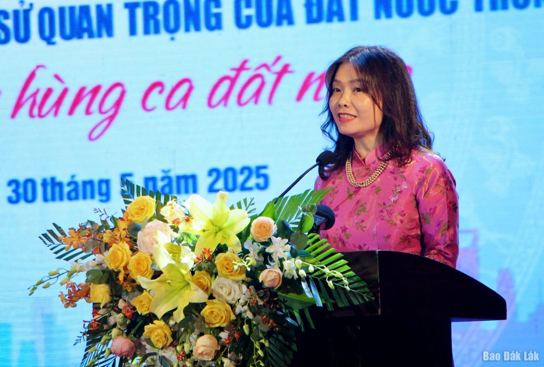phát biểu tổng kết Liên hoan.