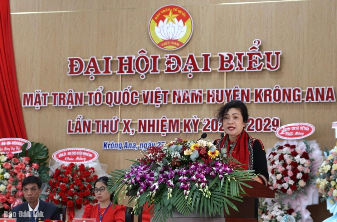 Bí thư Huyện ủy Krông Ana H Yâo Knul phát biểu tại Đại hội.