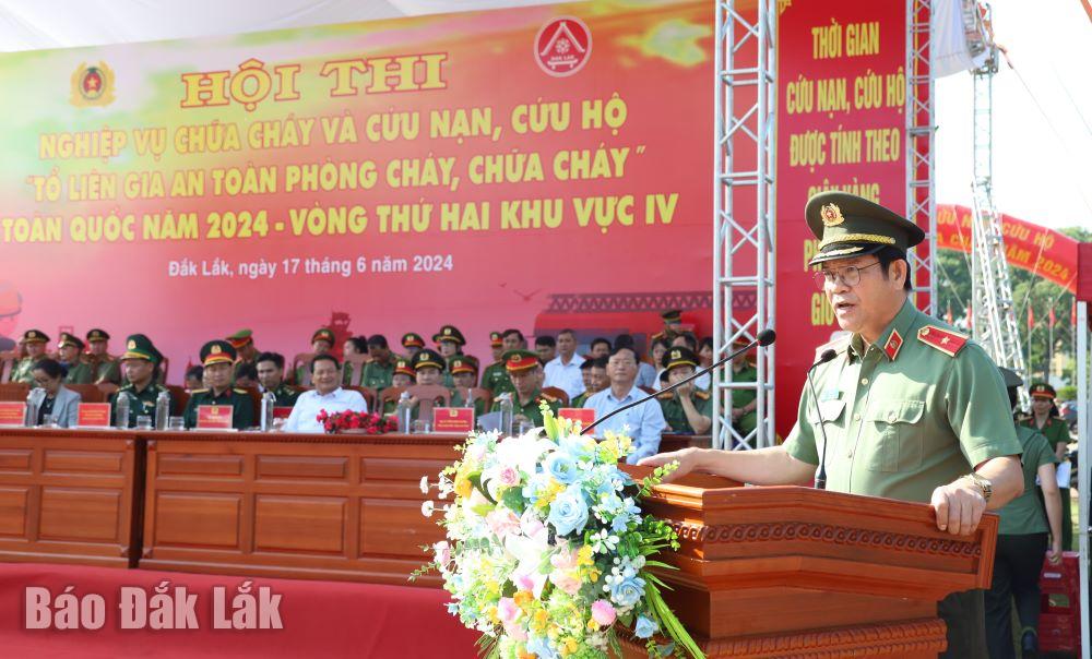 Thiếu tướng Lê Vinh Quy phát biểu tại Hội thi.