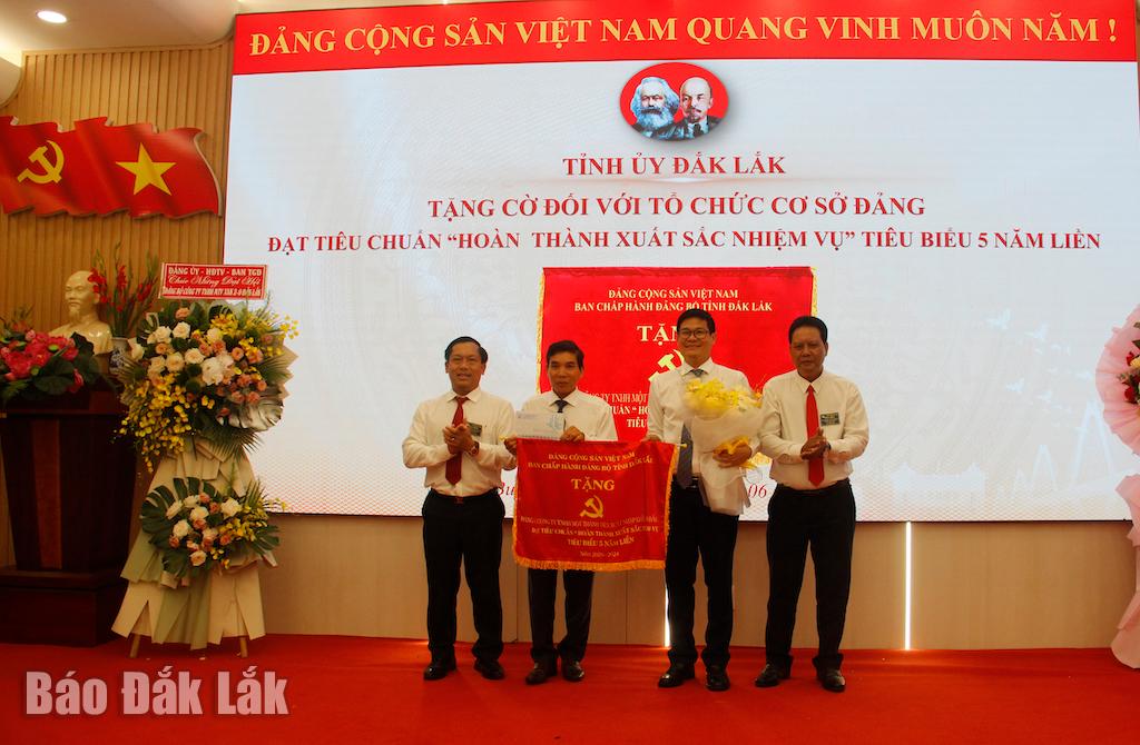 Đảng bộ 