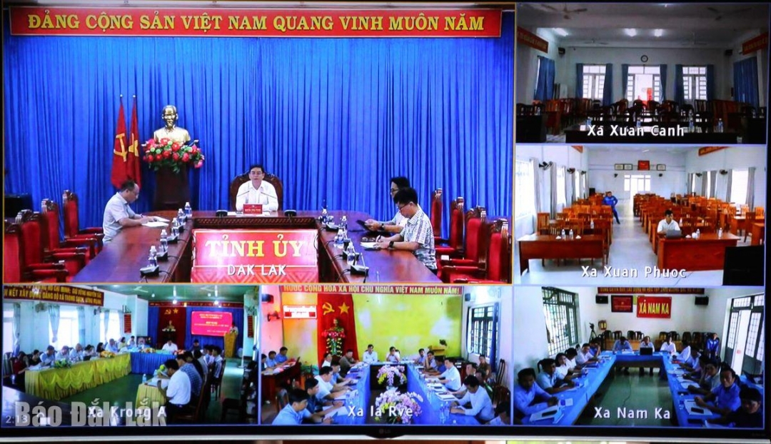 Đường truyền trực tuyến từ tỉnh đến các xã.