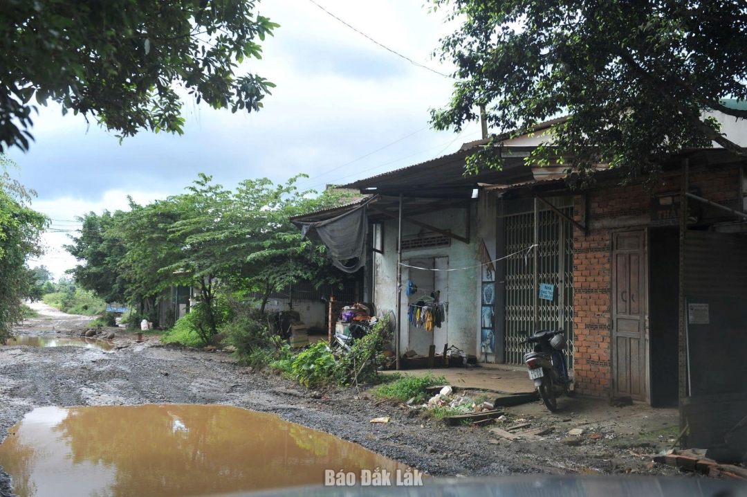 Vị trí đầu tuyến tránh phía Đông TP. Buôn Ma Thuột đoạn qua địa bàn xã Cuôr Đăng, huyện Cư Mgar.
