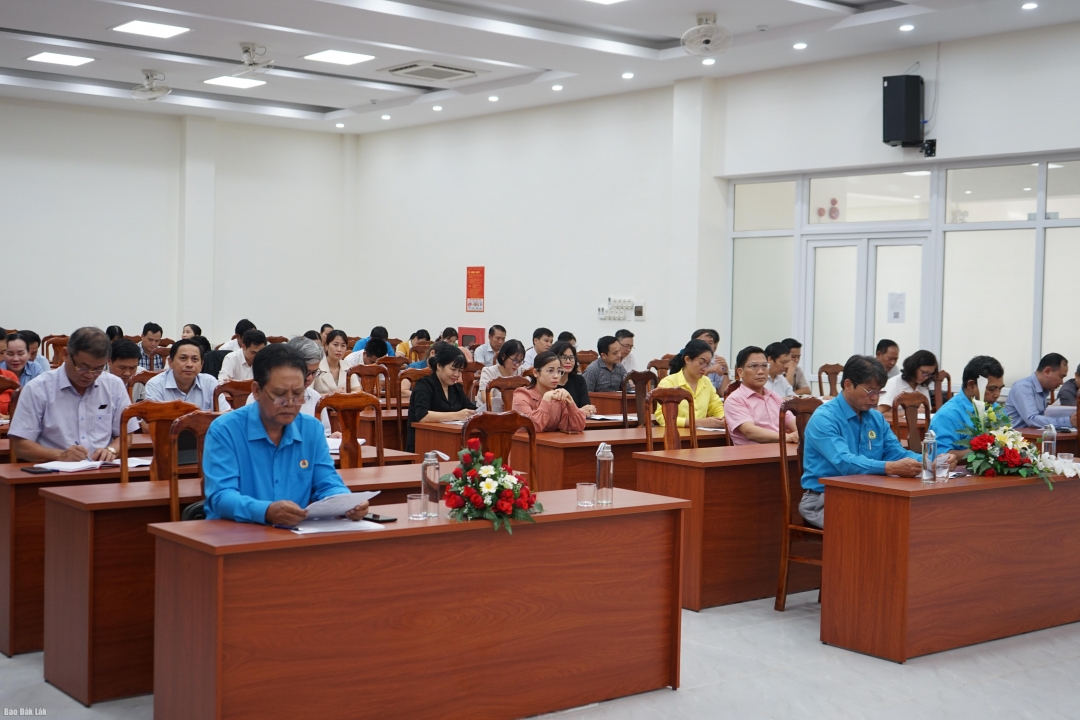 Đại biểu tham dự hội nghị