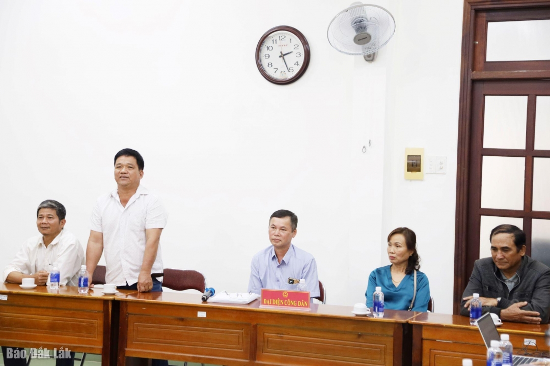 Đại diện người dân nêu ý kiến.