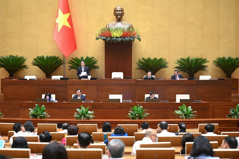 Quang cảnh phiên làm việc. Ảnh: quochoi.vn