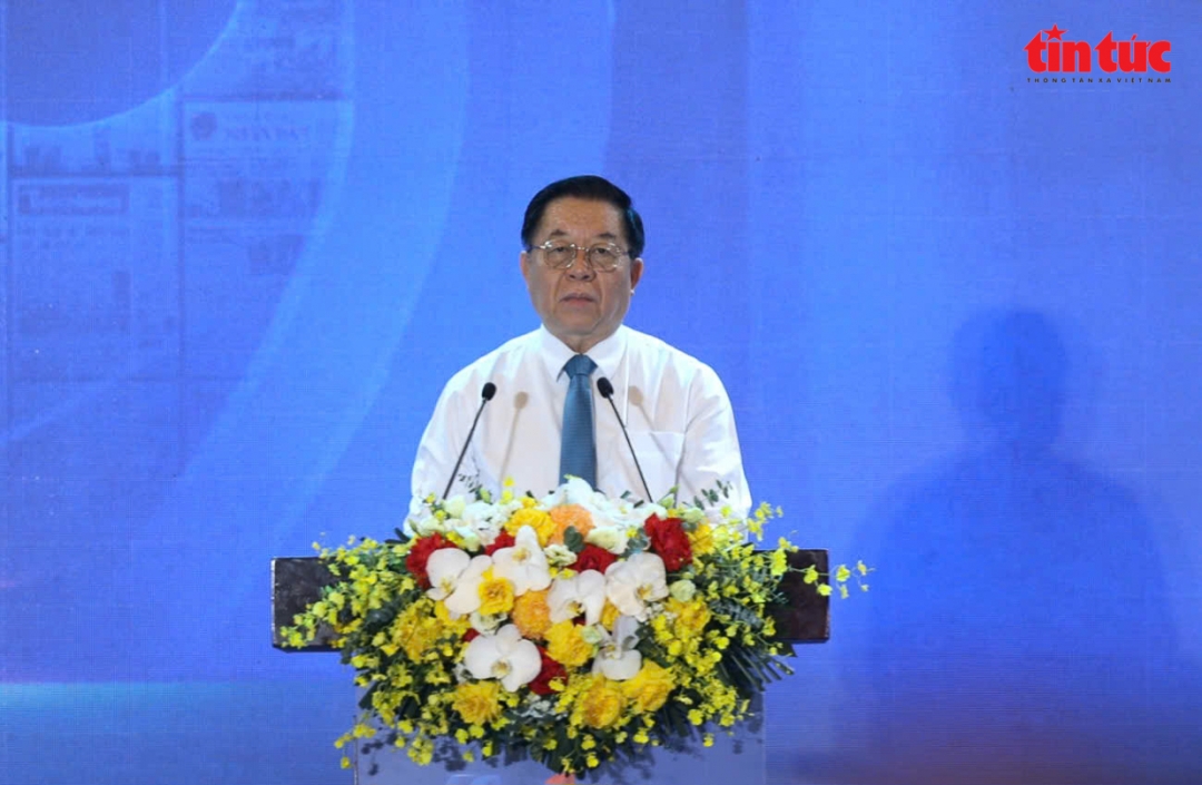 Ông Nguyễn Trọng Nghĩa, Ủy viên Bộ Chính trị, Bí thư Trung ương Đảng, Trưởng Ban Tuyên giáo và Dân vận Trung ương phát biểu chỉ đạo.