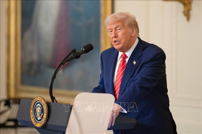 Tổng thống Mỹ Donald Trump phát biểu tại Nhà Trắng. Ảnh: THX/TTXVN
