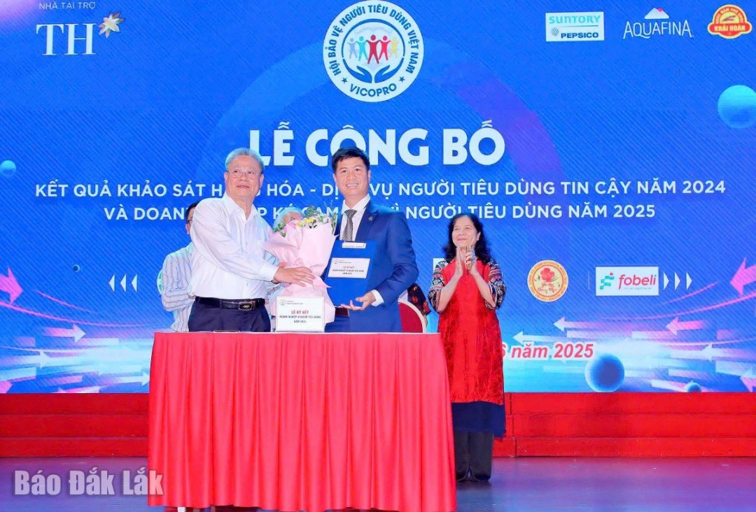 Doanh nghiệp ký cam kết vì người tiêu dùng.