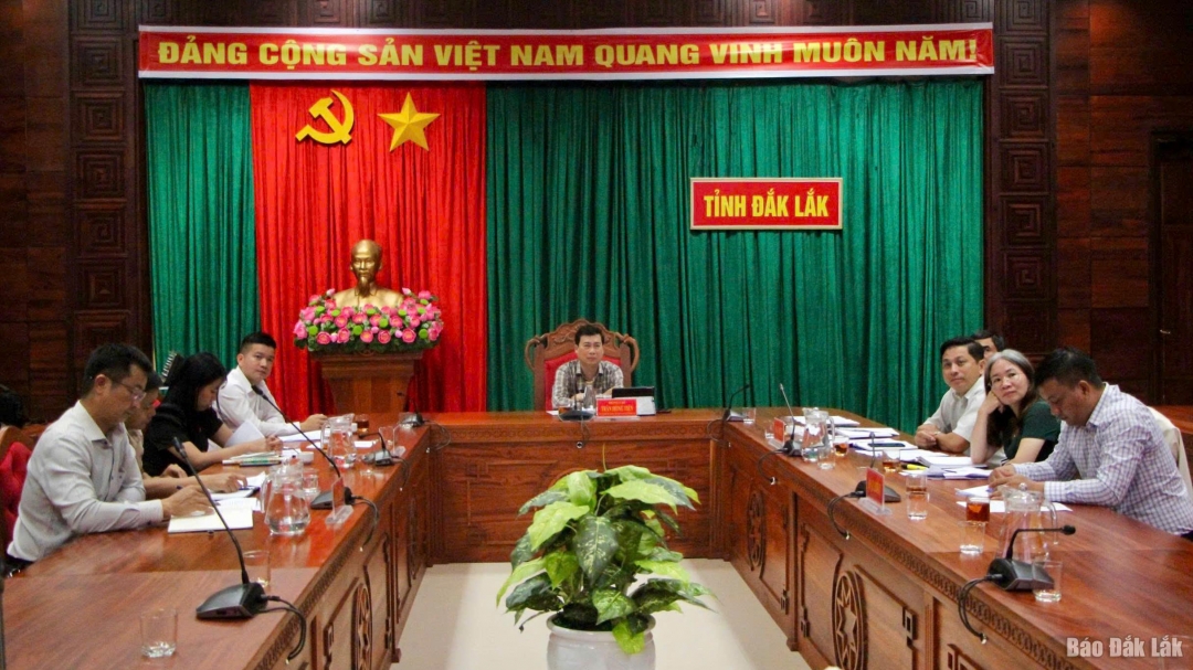 Đại biểu tham dự cuộc họp tại điểm cầu Đắk Lắk.