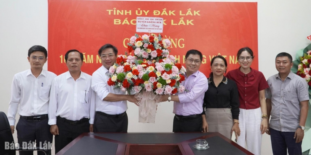 Huyện ủy Krông Búk...