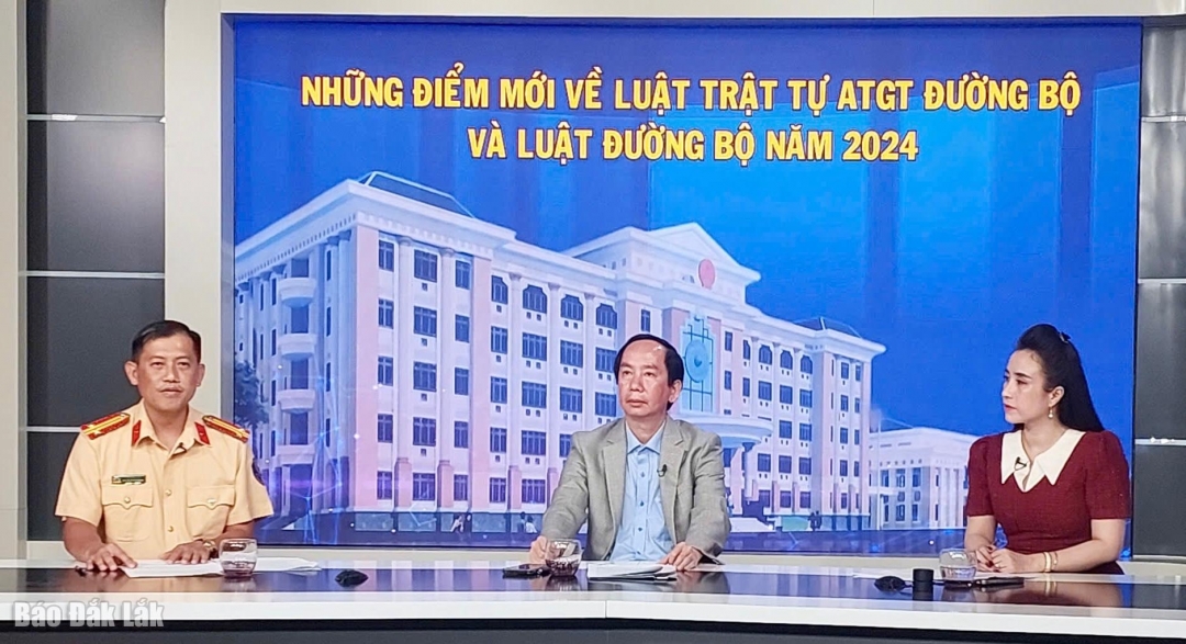 Các khách mời tham dự Chương trình.