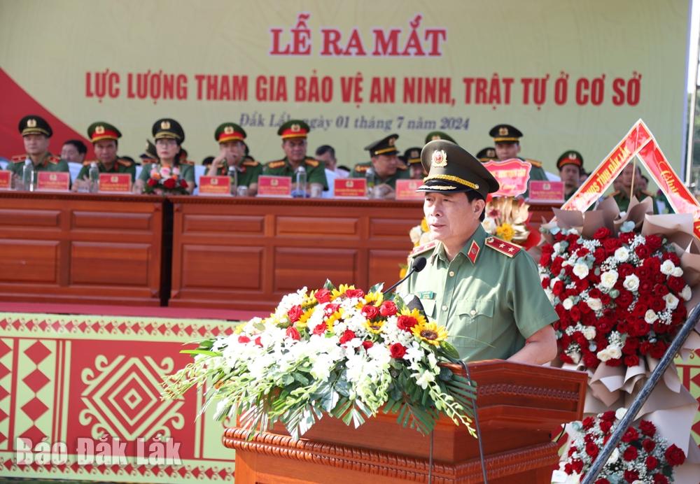 Trung tướng Lê Quốc phát biểu chỉ đạo buổi lễ.