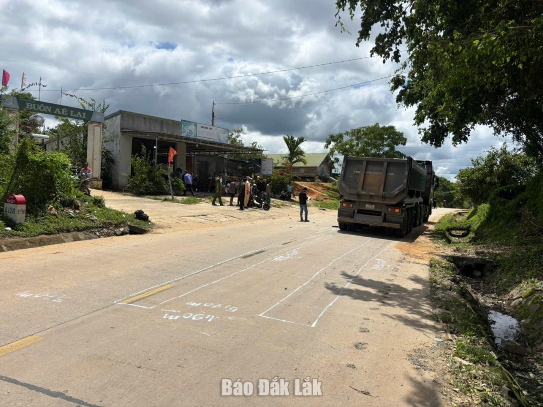 Hiện trường một vụ tai nạn giao thông xảy ra trên địa bàn tỉnh.