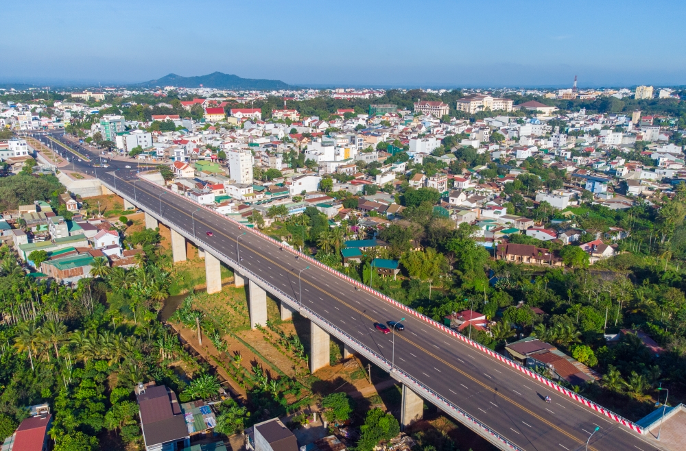 Đại lộ Đông - Tây. Ảnh minh họa: Nguyễn Gia