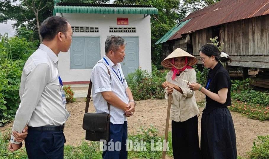Cán bộ