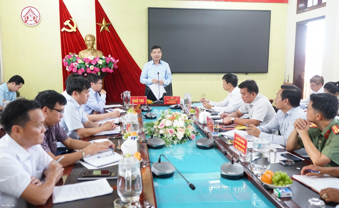 Đại biểu tham dự buổi làm việc