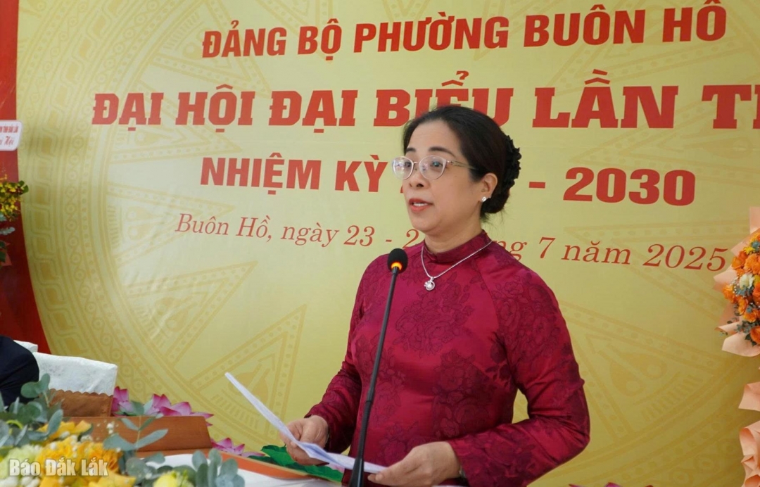 chỉ đạo tại Đại hội, Phó Bí thư Tỉnh ủy Huỳnh Thị Chiến Hòa 