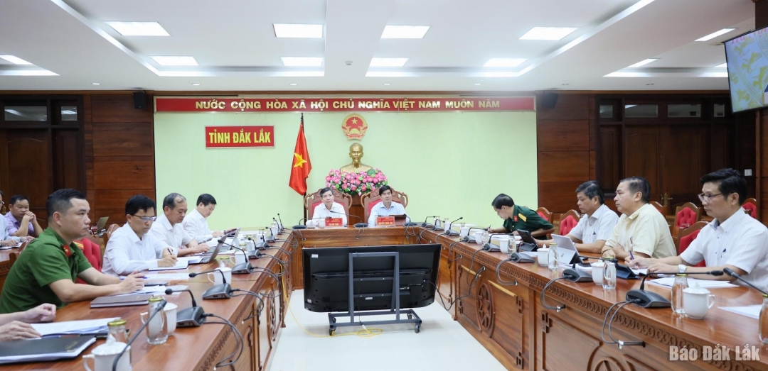 Các đại biểu tham dự phiên họp tại điểm cầu tỉnh Đắk Lắk.