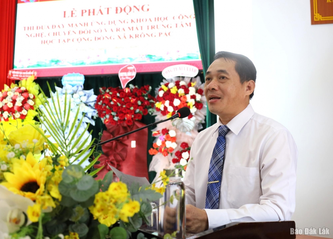 Chủ tịch UBND xã Lại Đức Đại phát biểu khai mạc Lễ phát động.
