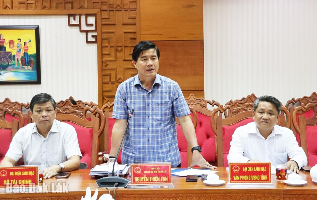 Phó Chủ tịch UBND tỉnh Nguyễn Thiên Văn 