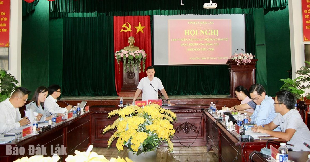 Phó Bí thư Tỉnh ủy Đỗ Hữu Huy chủ trì hội nghị cho ý kiến xét, duyệt nội dung trình Đại hội Đảng bộ phường Sông Cầu nhiệm kỳ 2025 - 2030.