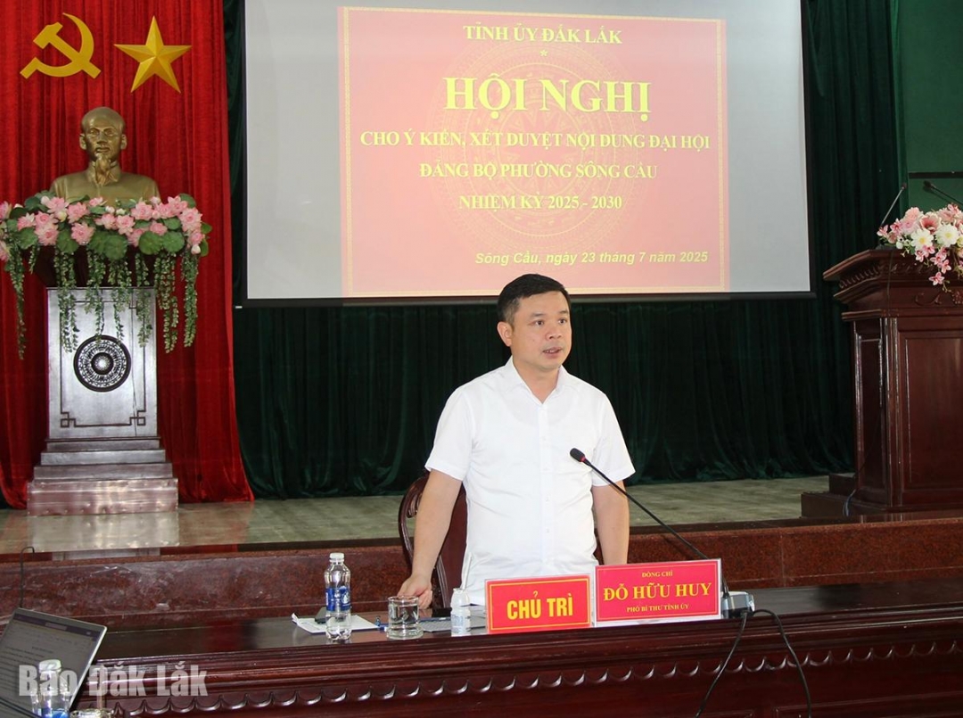 Phó Bí thư Tỉnh ủy Đỗ Hữu Huy yêu cầu Đảng bộ phường Sông Cầu cần đảm bảo nội dung báo cáo chính trị trình đại hội ngắn gọn, trọng tâm.