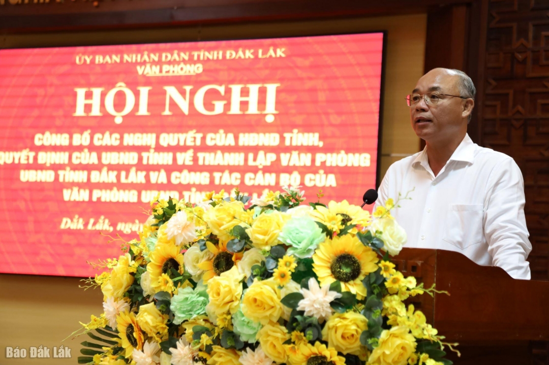 Tỉnh ủy viên, Phó Chủ tịch UBND tỉnh Trương Công Thái phát biểu chỉ đạo tại hội nghị.