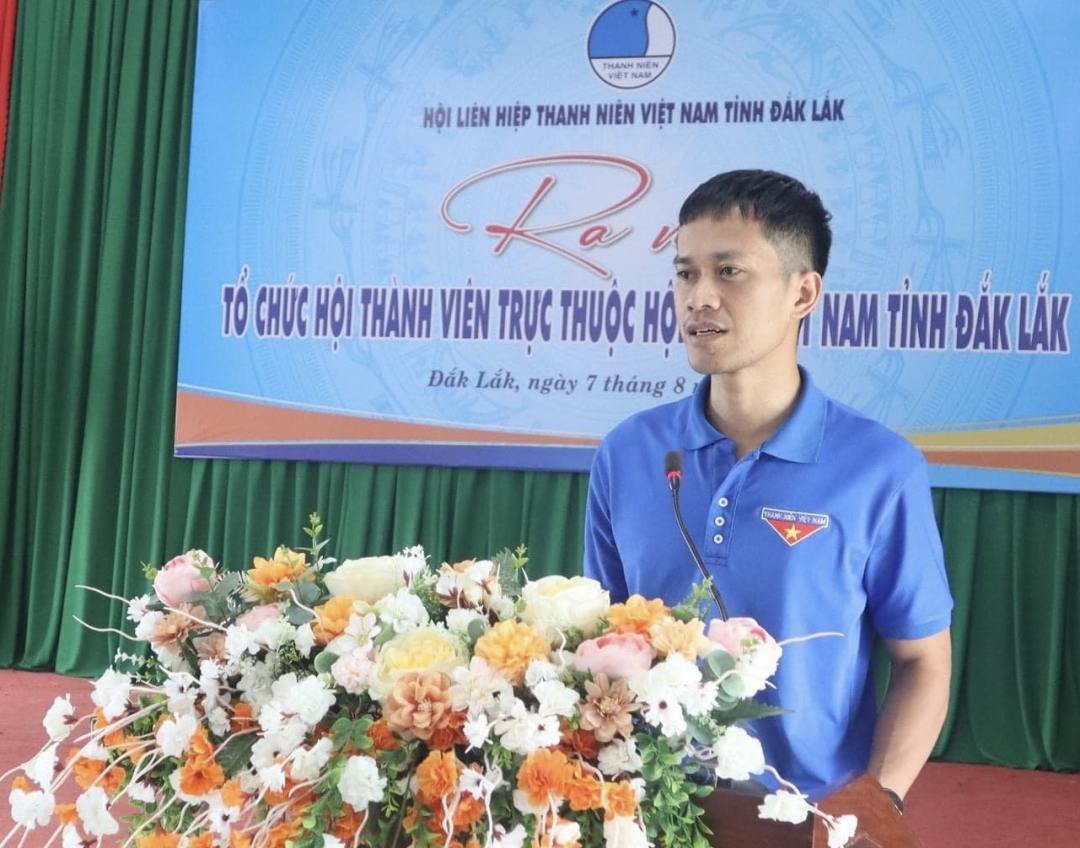 Chủ tịch Hội LHTN Việt Nam tỉnh Y Lê Pas Tơr phát biểu tại buổi lễ.