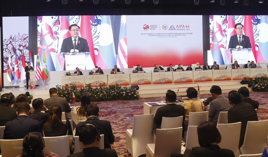 Chủ tịch Quốc hội khẳng định Việt Nam sẽ làm hết sức mình cùng các nước ASEAN và Nghị viện thành viên AIPA nỗ lực xây dựng một ASEAN-một AIPA vững mạnh. (Ảnh: Doãn Tấn/TTXVN