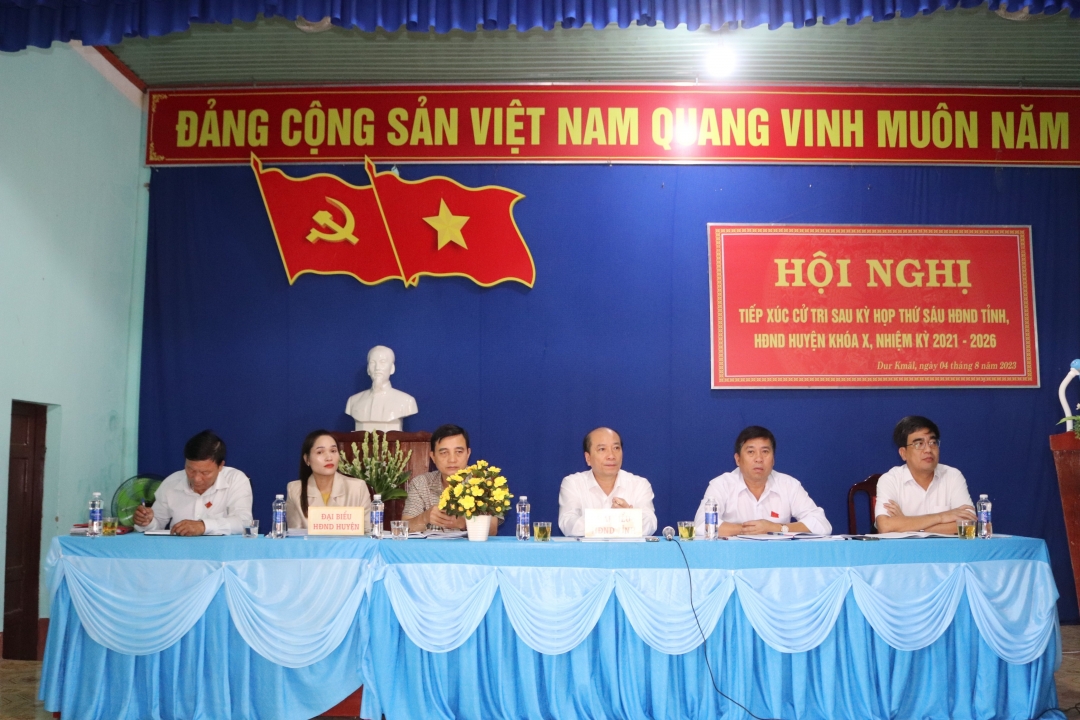 Tổ đại biểu HĐND tỉnh ứng cử tại huyện Krông Ana và tổ đại biểu HĐND huyện Krông Ana 
