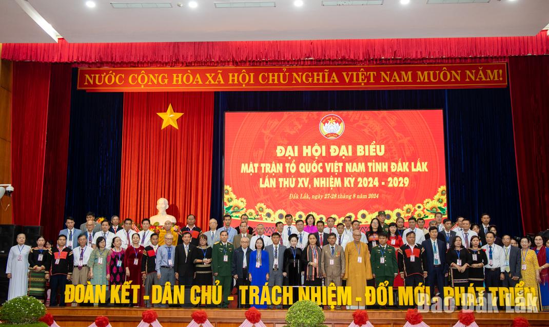 Các ủy 