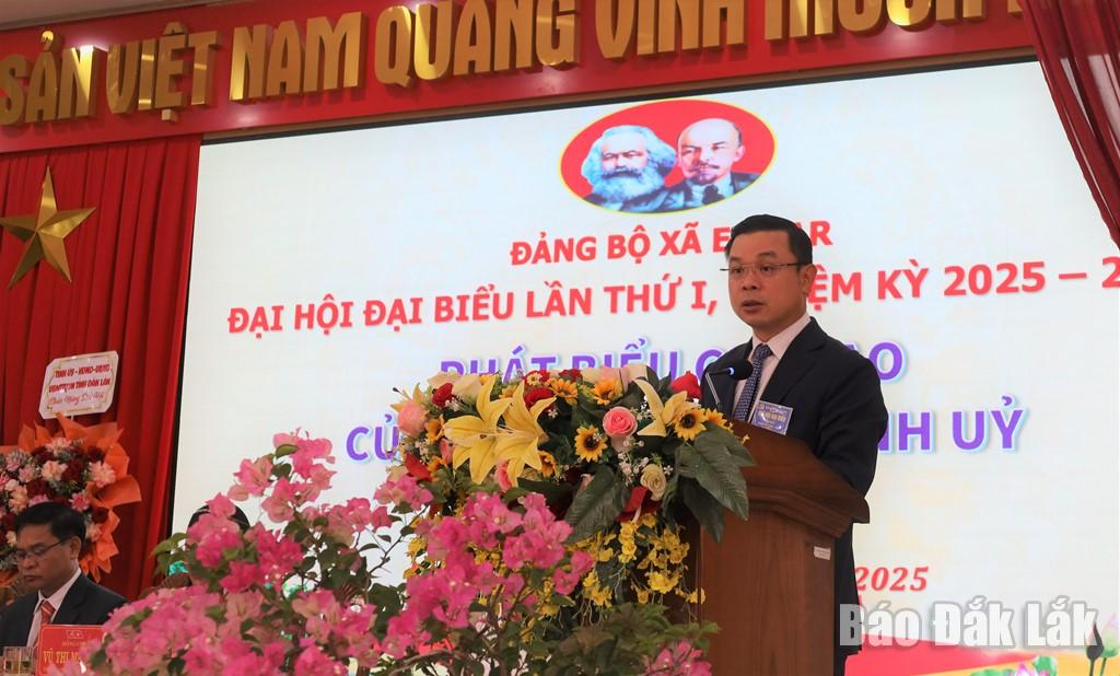 Phó Bí thư Tỉnh ủy Đỗ Hữu Huy phát biểu tại đại hội.