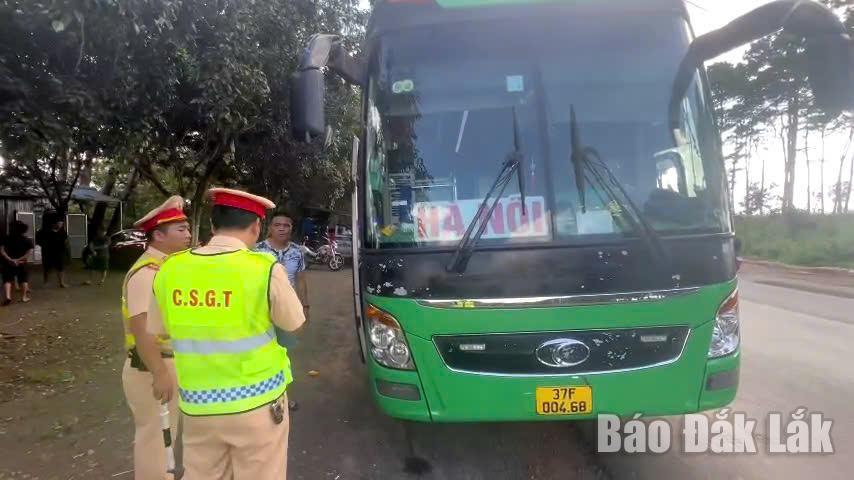 Chiếc xe khách tại thời điểm kiểm tra.