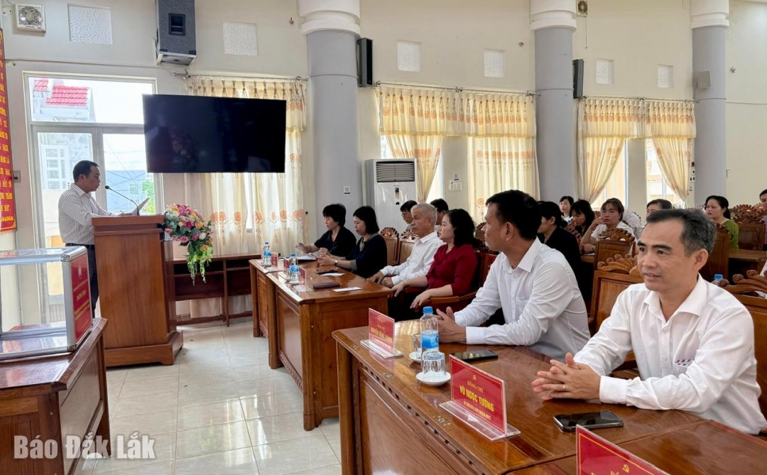 Đại biểu tham dự tại chương trình.