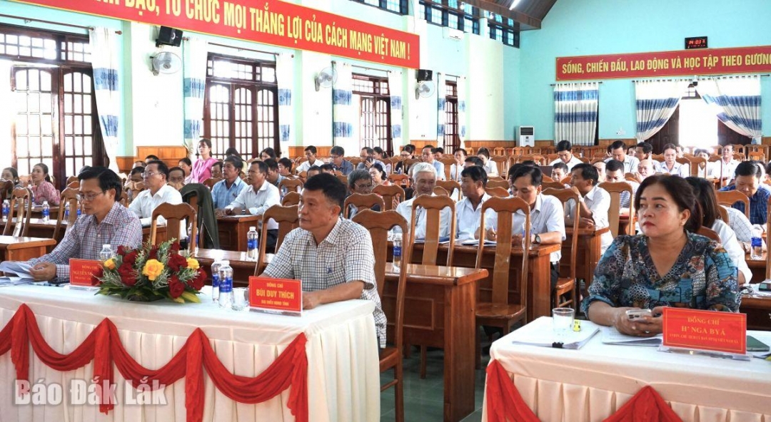 Các đại biểu tham dự Kỳ họp.