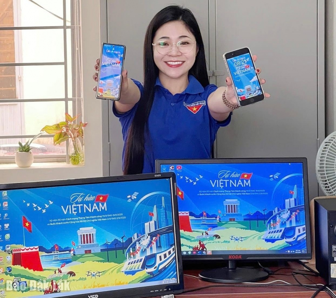 Phủ xanh văn phòng Đoàn