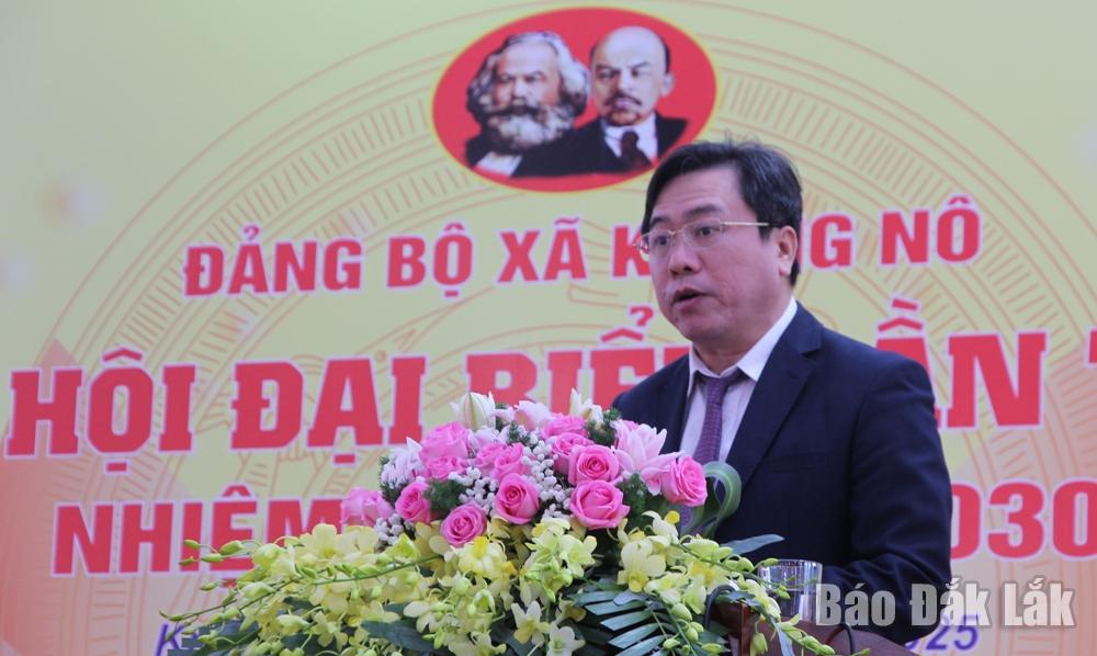 Đồng chí Trần Hữu Thế, Ủy viên Ban Thường vụ Tỉnh ủy, Phó Chủ tịch Thường trực Ủy ban MTTQ Việt Nam tỉnh phát biểu chỉ đạo đại hội.